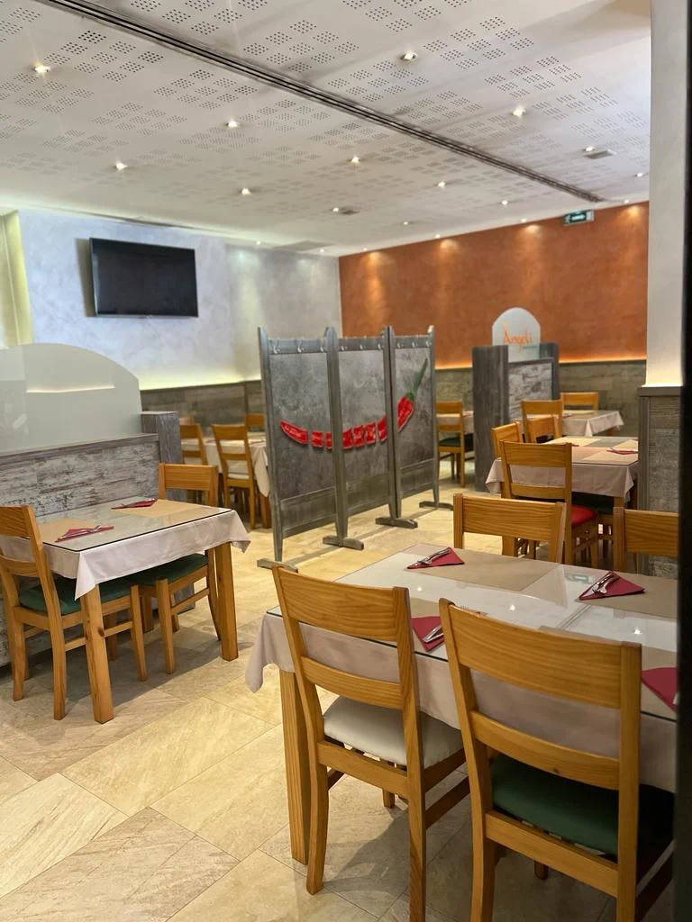 Sala del restaurante Angeli