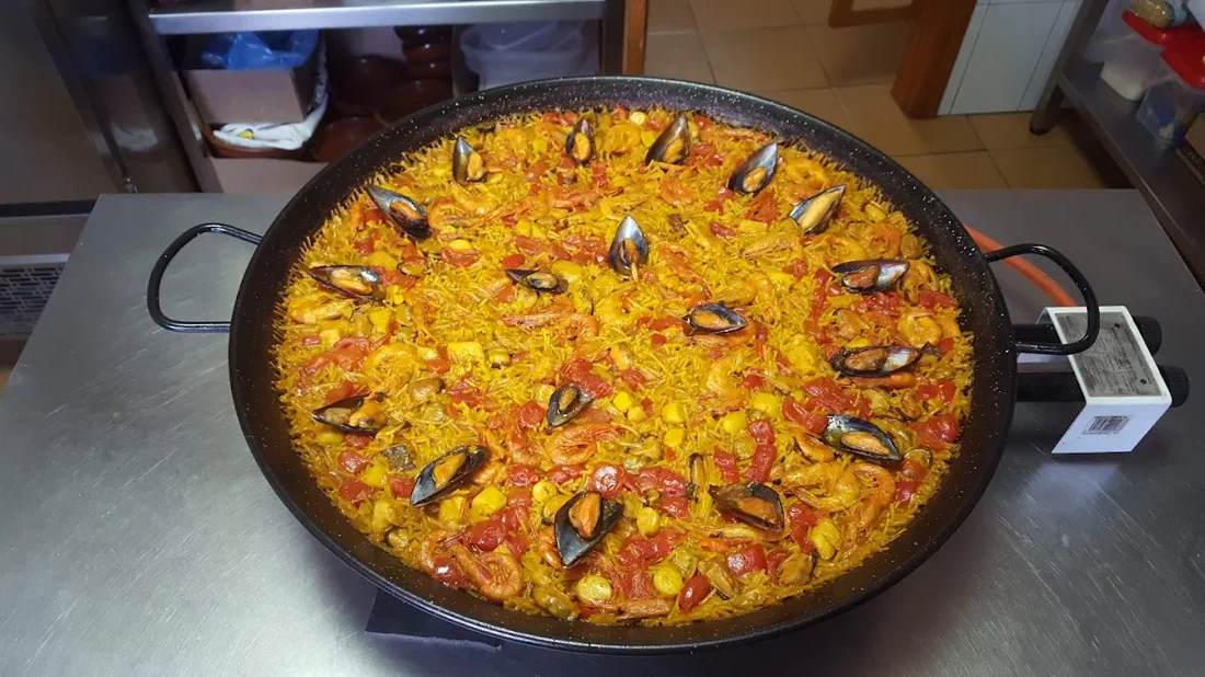 Paella de marisco en Bar Avenida del Mar, Onda