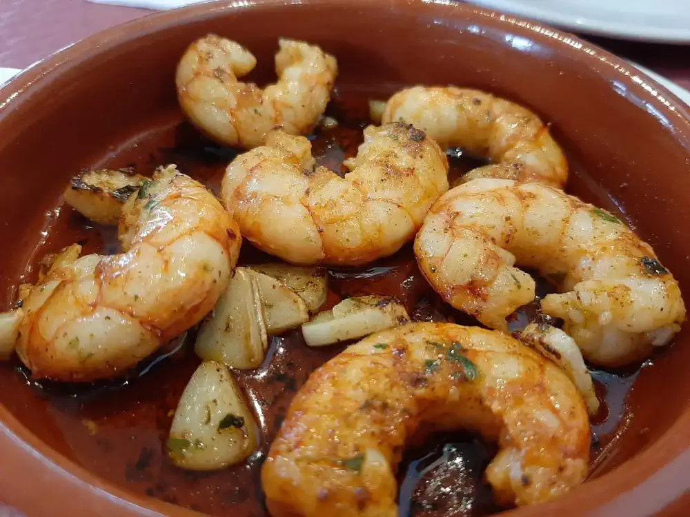 Gambas al ajillo en cazuela