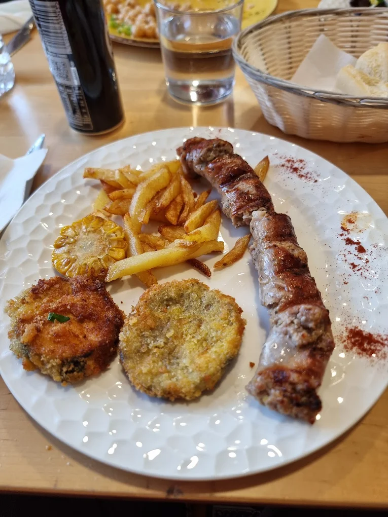 Pincho moruno con berenjenas rebozadas
