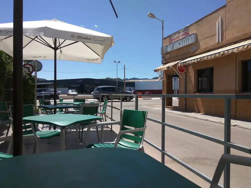 Terraza exterior del Bar Vicentín