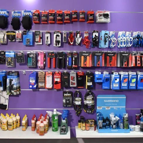 Accesorios y componentes Shimano en Bicicletes Cabedo