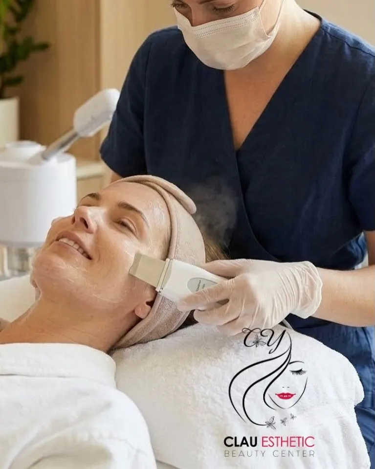 Tratamiento facial en Clau Esthetic Beauty Center, Onda