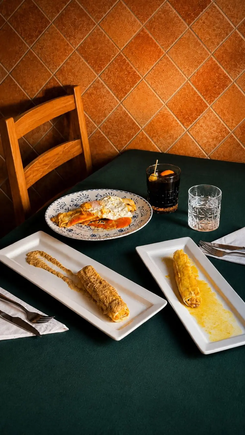 Crêpe de espinacas y canelón de calabacín, nuevos platos de temporada