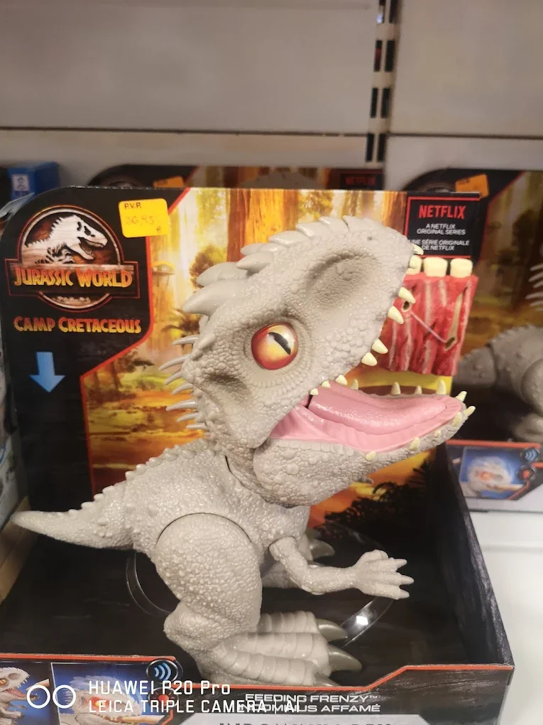 Figura de dinosaurio Jurassic World en Hyppo Toys Onda