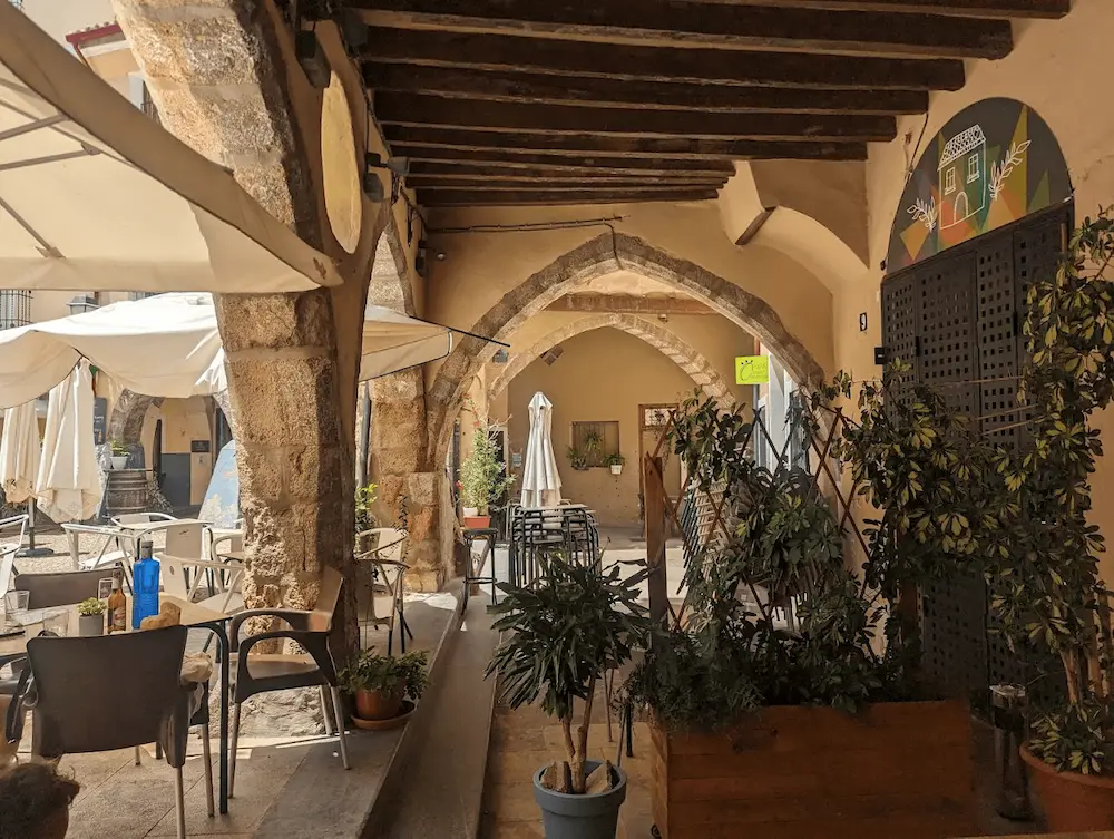 La Cantina