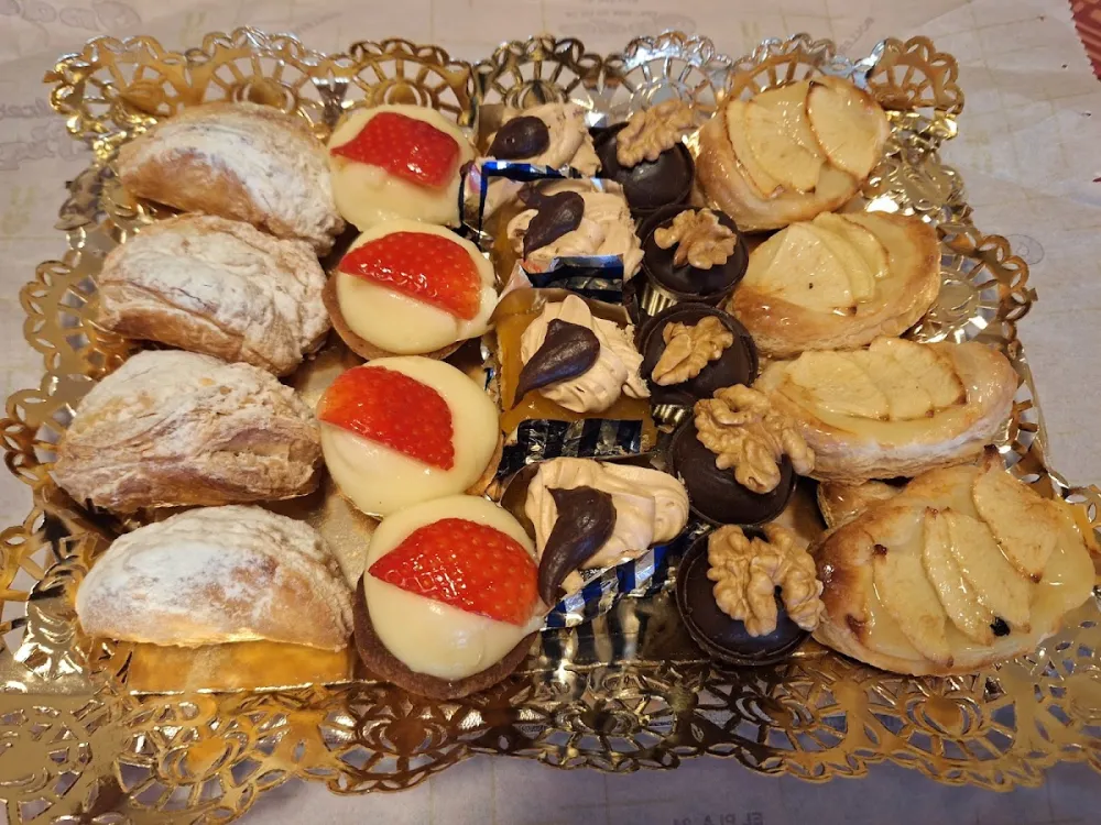 Bandeja de dulces surtidos de Pastelería Piquer, Onda