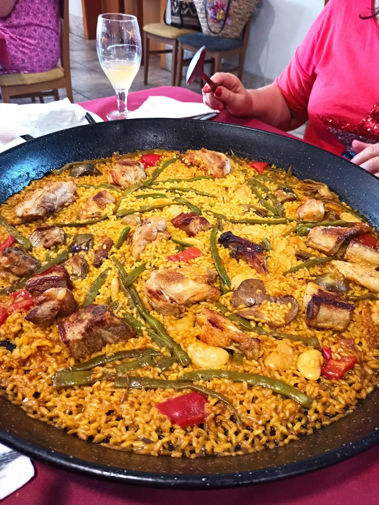 Paella en el restaurante Restaurante Club de Campo Onda