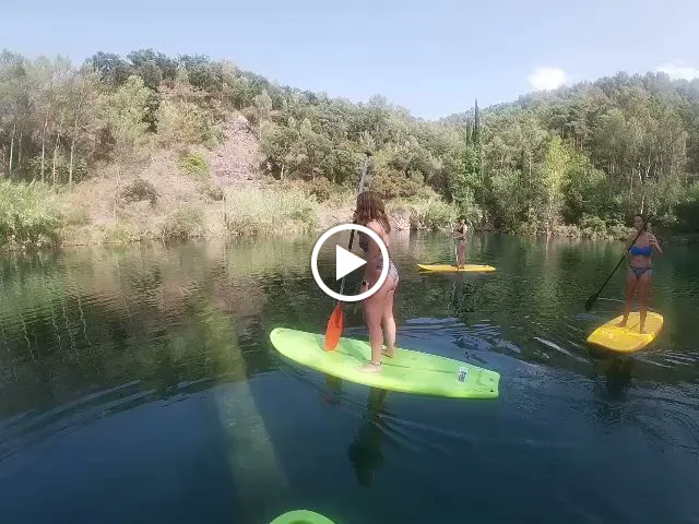 Actividad de SUP paddleboard en el río con Sargantana Aventura Onda
