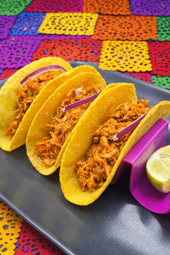 Birria y carnitas en Takila, cocina mexicana casera en Onda